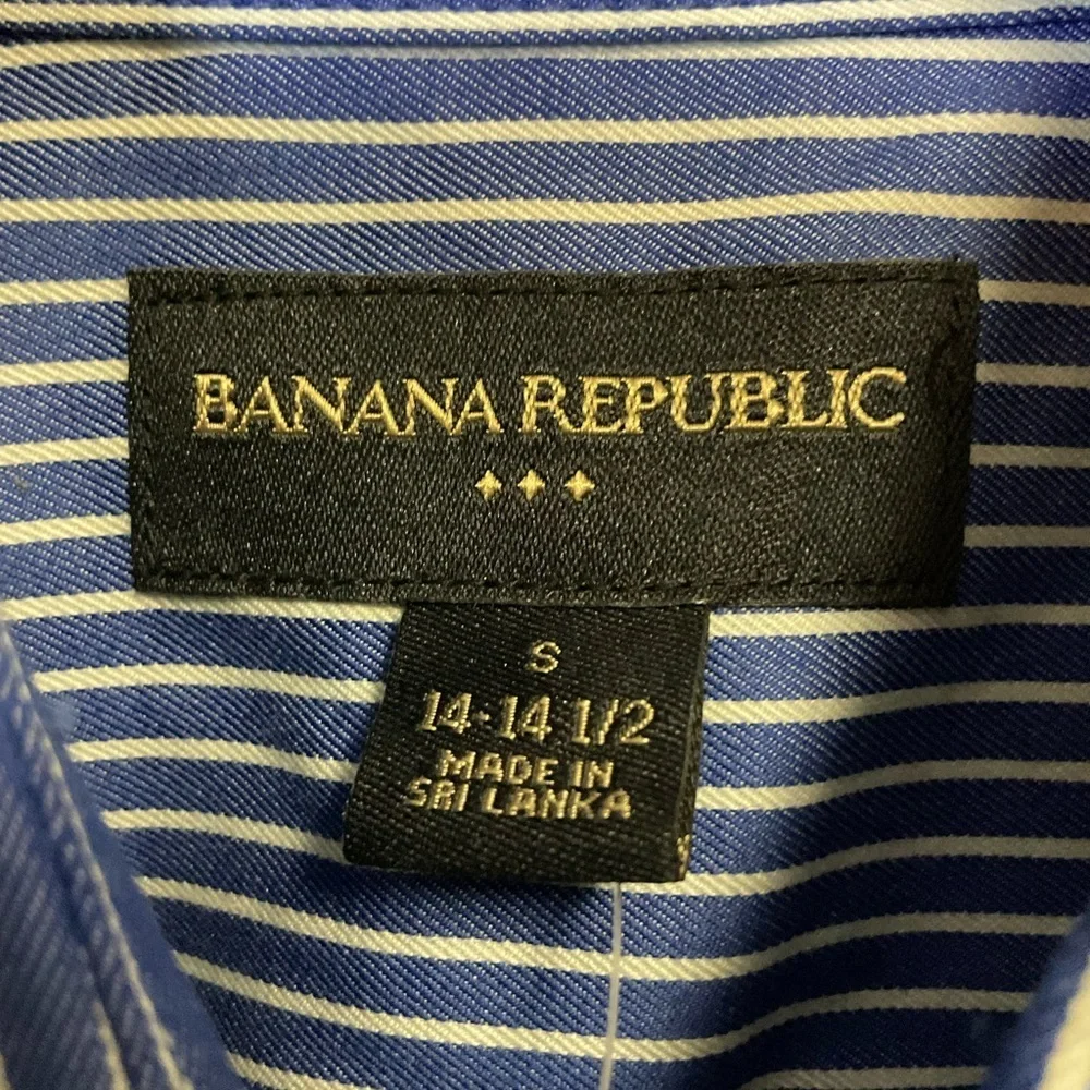 Banana Republic Men’s Blue Striped Dress Shirt Small 14–14.5 NWT